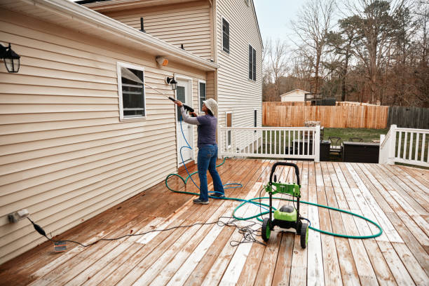Best Deck Pressure Washing  in Elsmere, KY