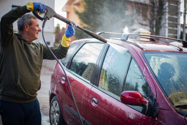 Best Residential Pressure Washing Services  in Elsmere, KY